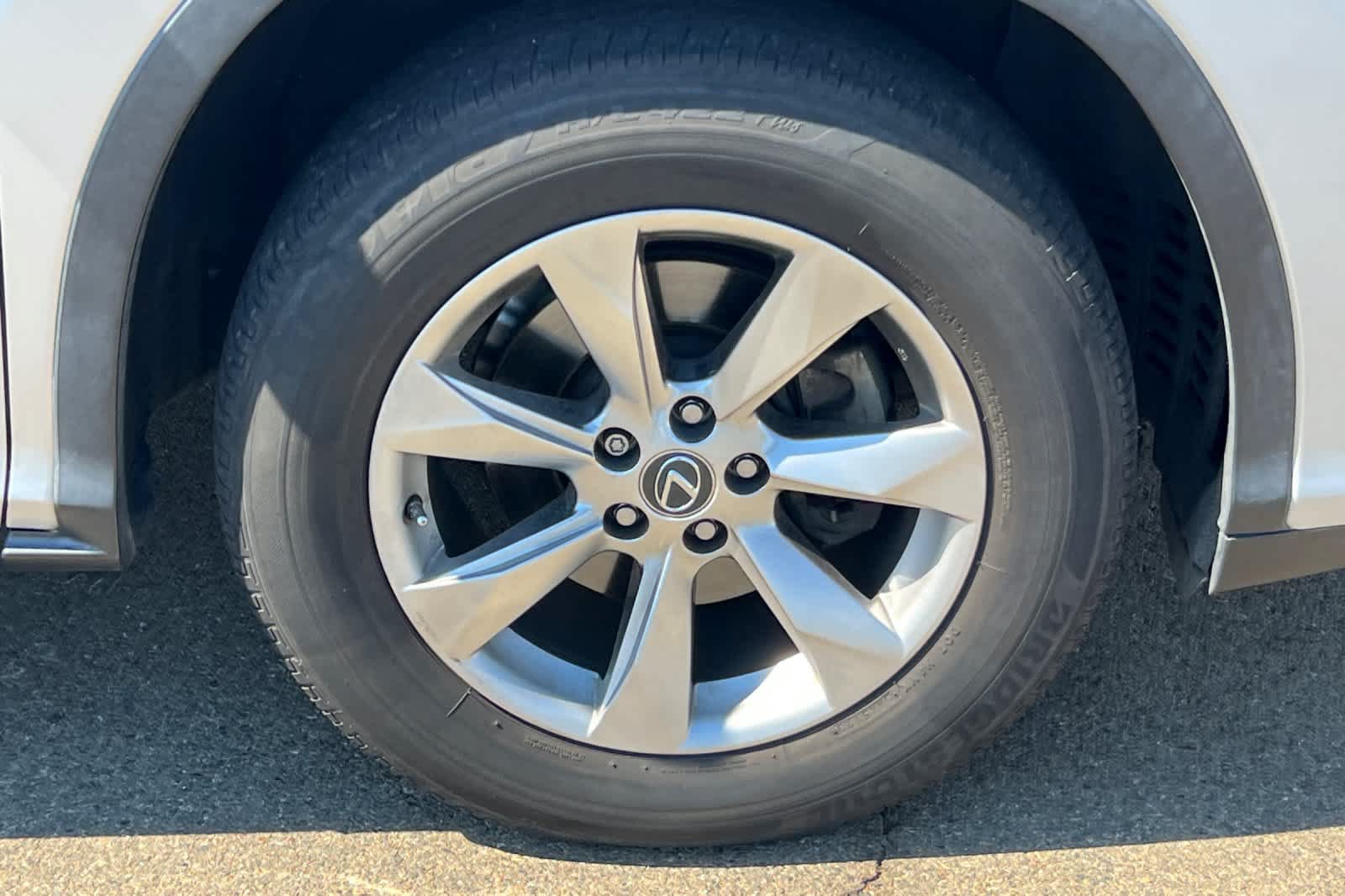 Used 2018 Lexus RX 350 FWD w/ Accessory Package image 18