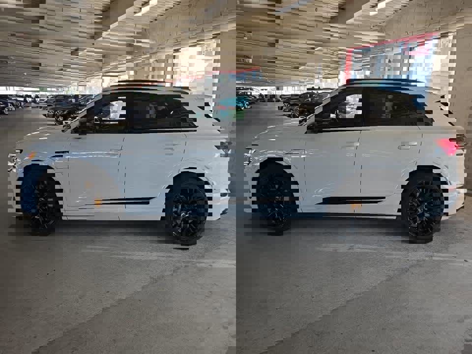 Used 2023 Audi e-tron Chronos w/ Chronos Package image 5