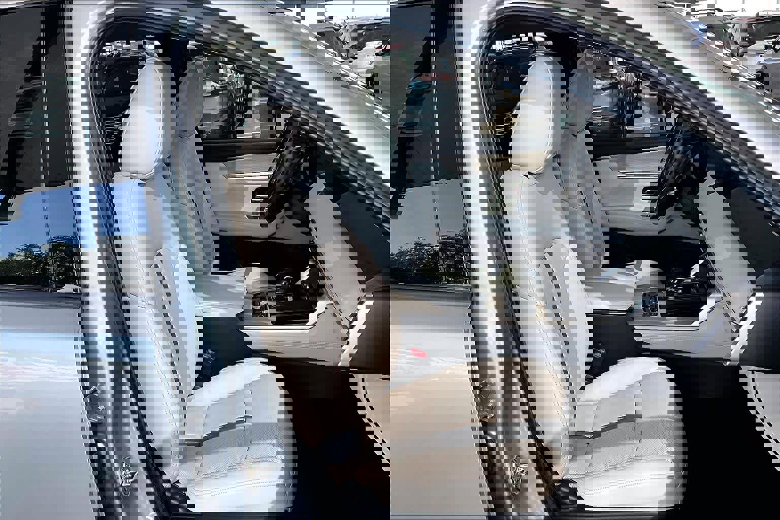 Used 2025 MAZDA CX-90 3.3 Turbo S w/ Premium Package image 9