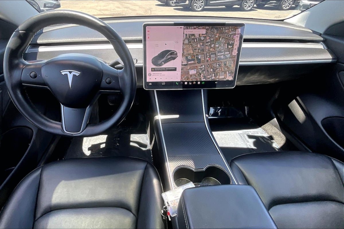 Used 2018 Tesla Model 3 Long Range AWD/4WD image 11