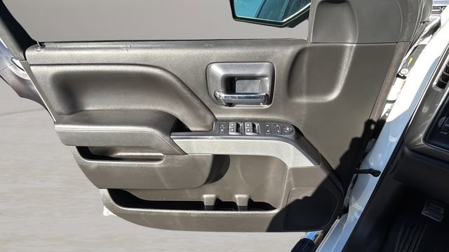 Used 2018 Chevrolet Silverado 1500 LT w/ All Star Edition image 17