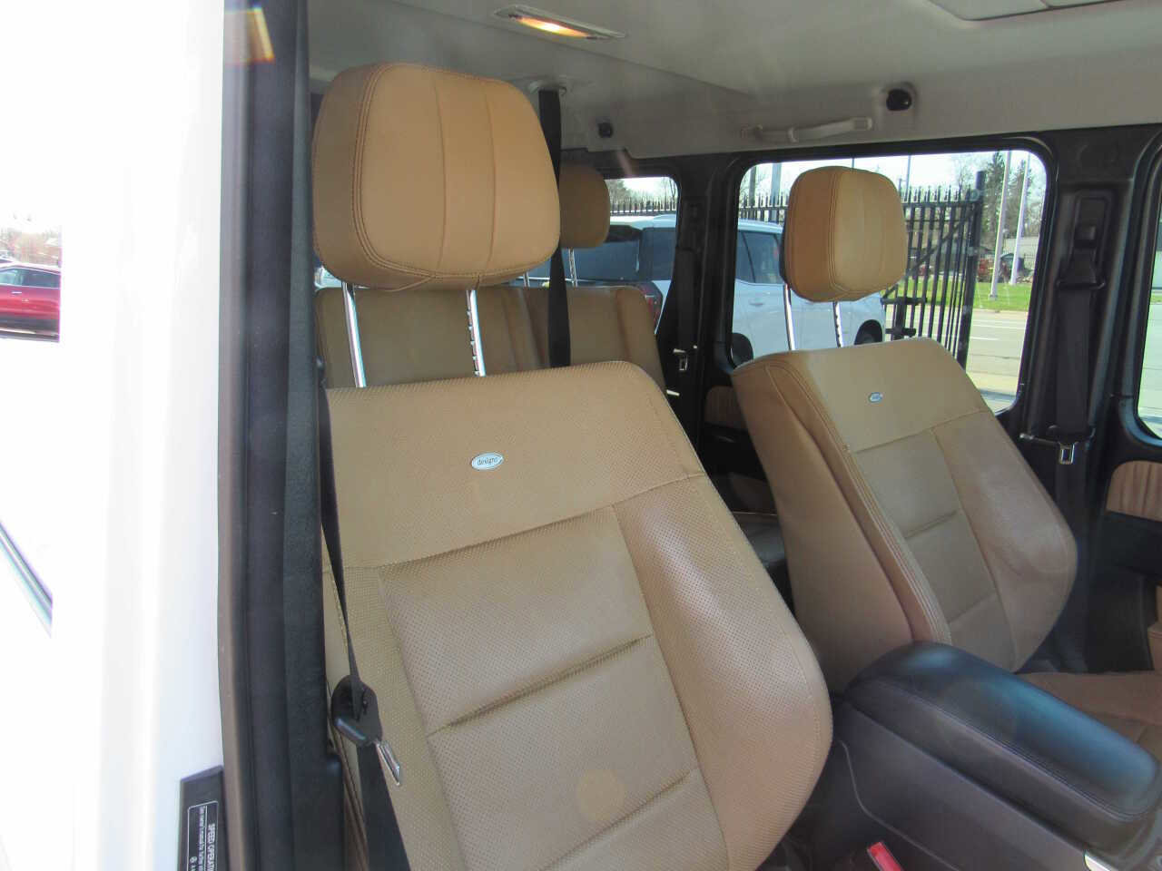 Used 2016 Mercedes-Benz G 550 image 9