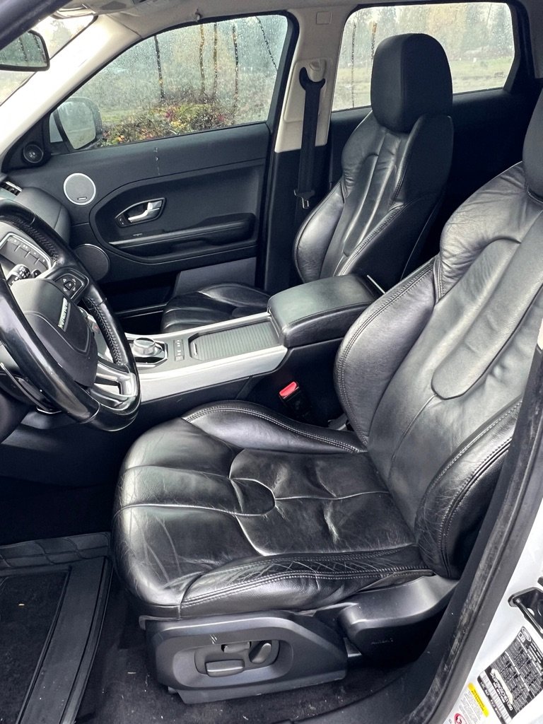 Used 2012 Land Rover Range Rover Evoque Pure image 29