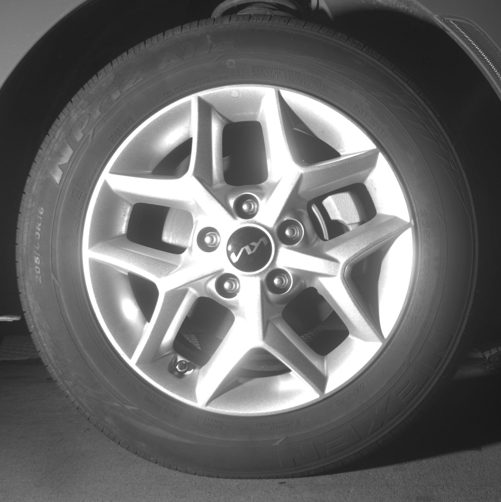 Used 2025 Kia Soul LX w/ LX Technology Package image 13