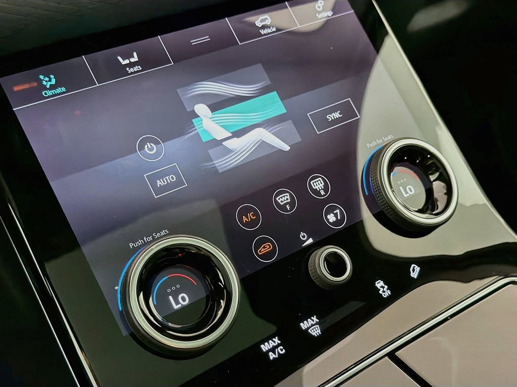 Used 2020 Land Rover Range Rover Velar S AWD/4WD image 16