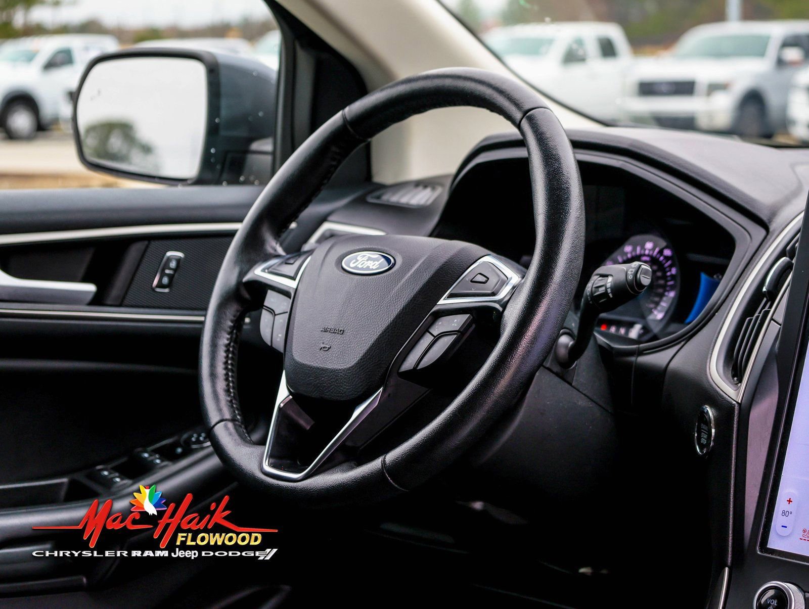 Used 2022 Ford Edge SEL w/ Convenience Package image 12