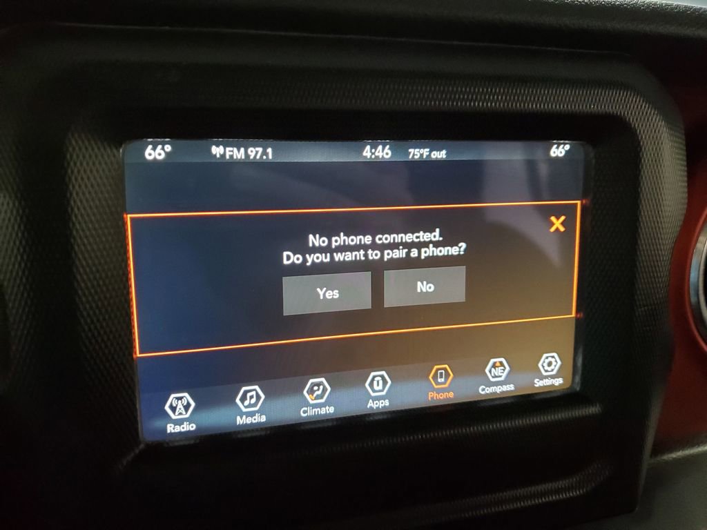 Used 2019 Jeep Wrangler Unlimited Rubicon AWD/4WD image 32