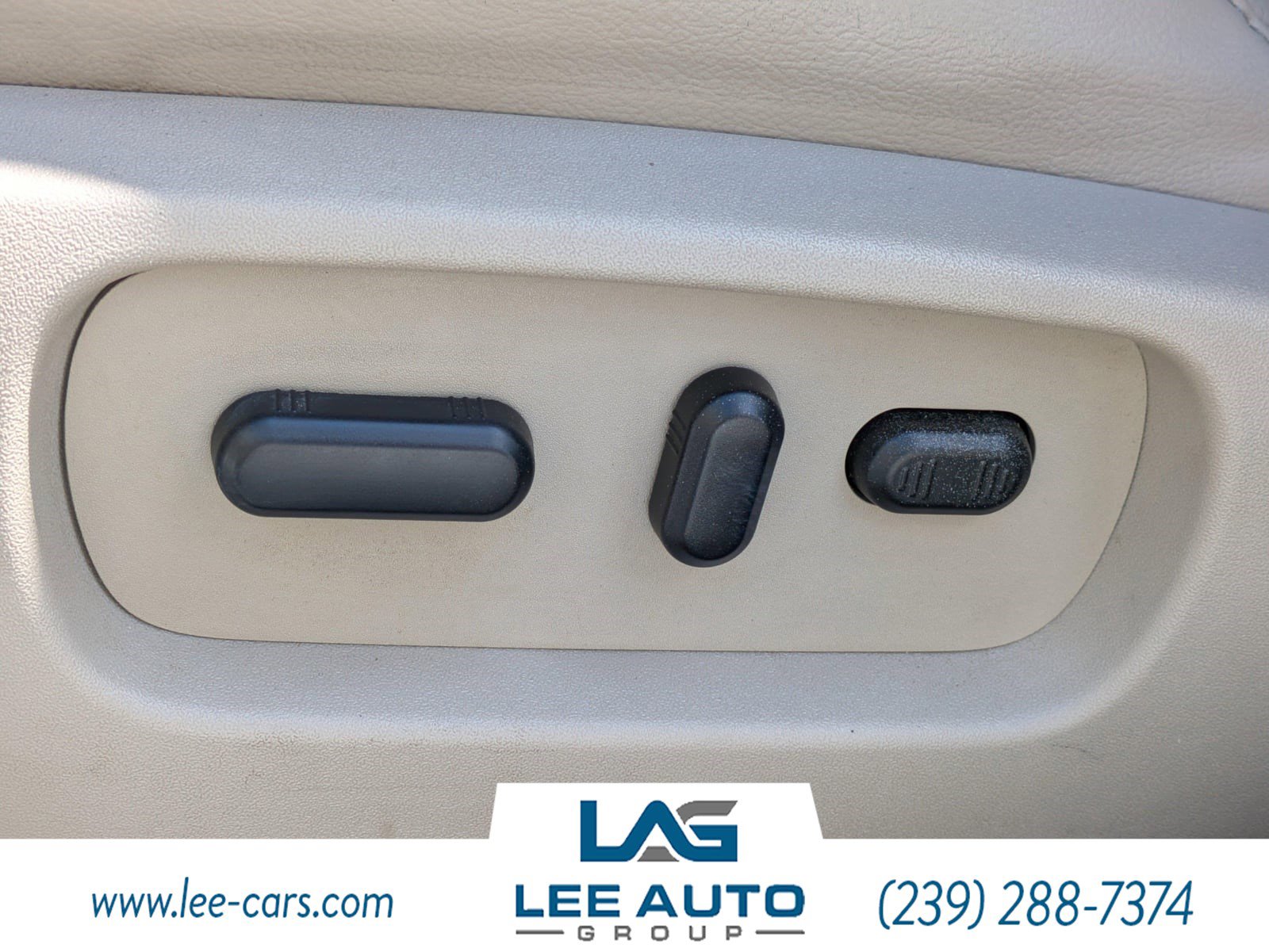 Used 2011 Ford Explorer Limited w/ 302A Rapid Spec Order Code image 18