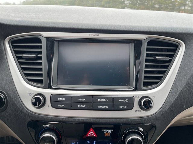 Used 2022 Hyundai Accent Limited image 27