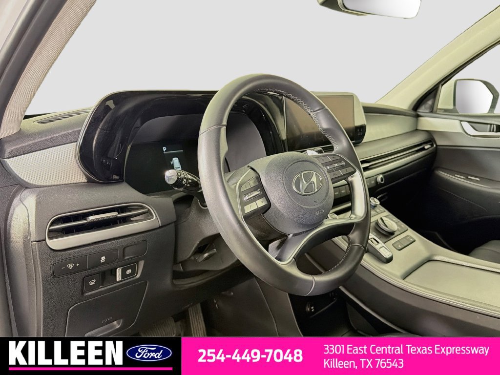 Used 2025 Hyundai Palisade SEL FWD image 11