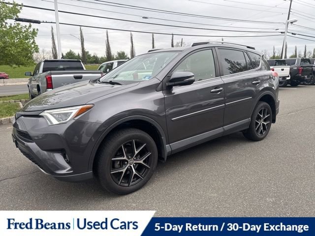 Used 2018 Toyota RAV4 SE w/ Power Extra Value Package AWD/4WD image 14