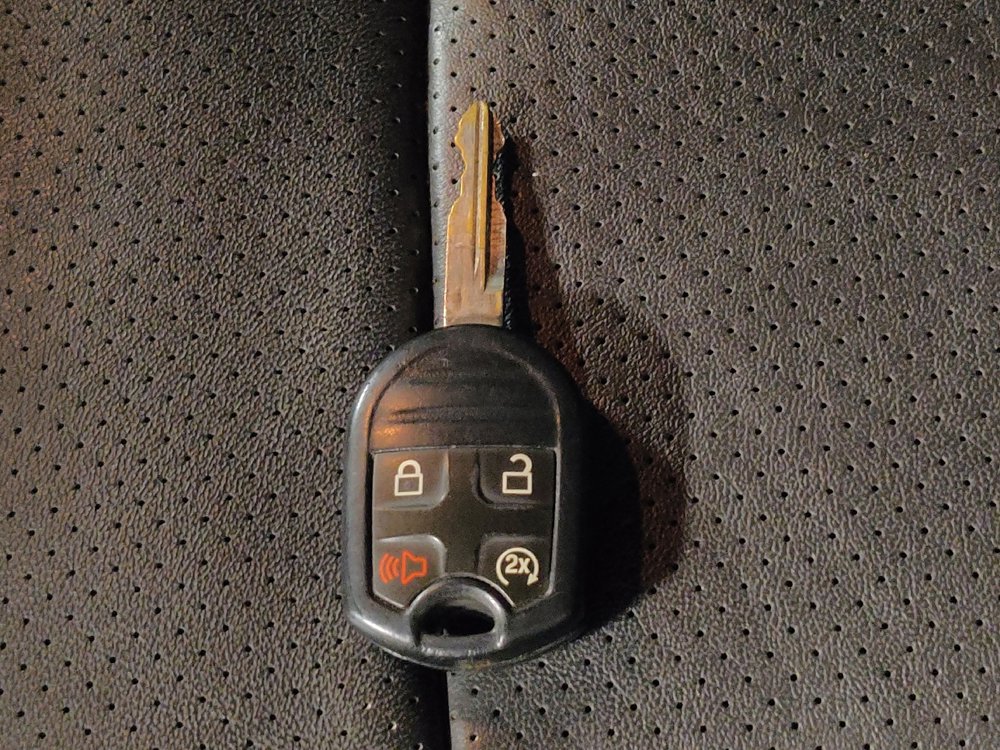 Used 2014 Ford F150 Platinum RWD image 32