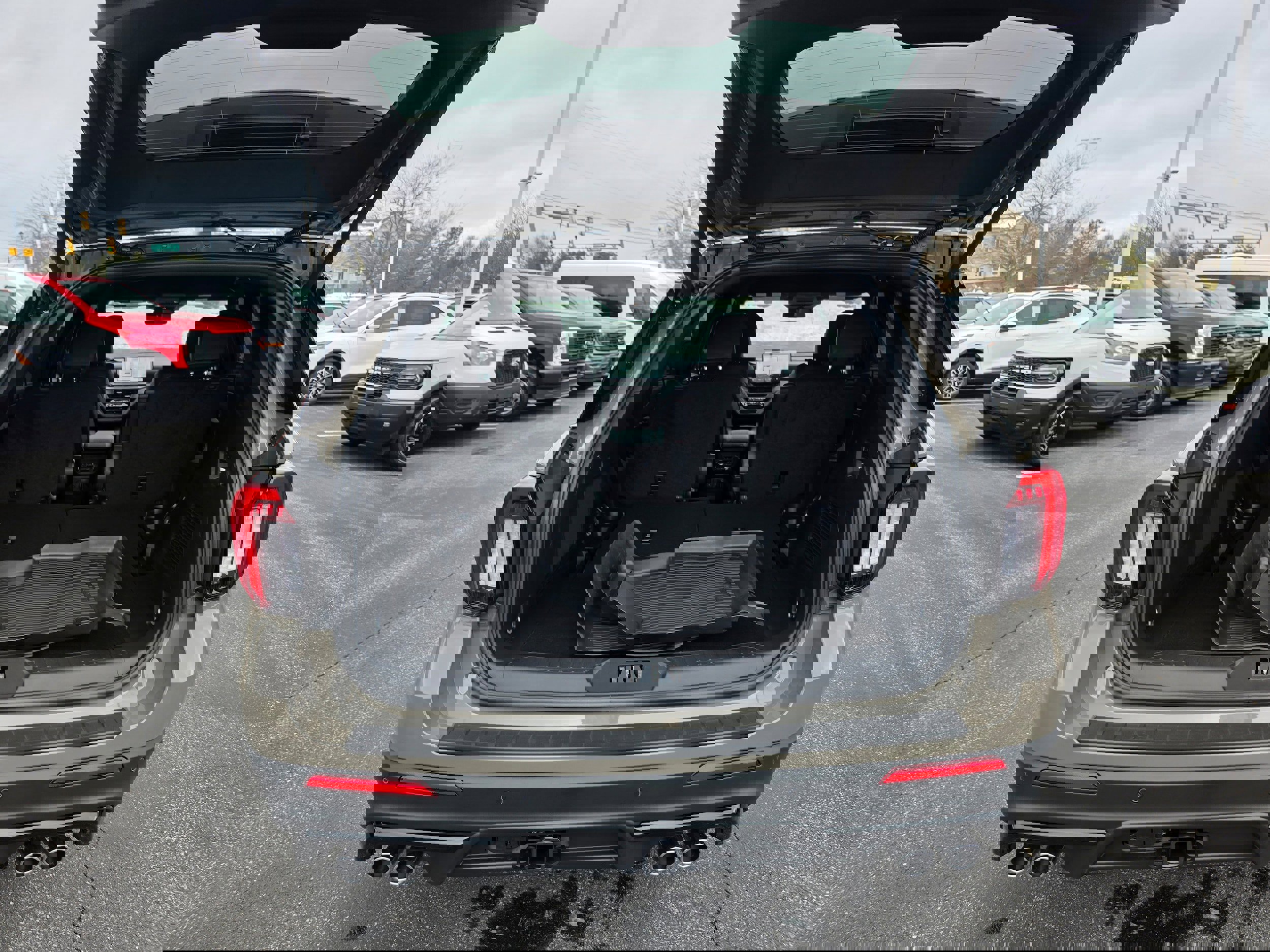 New 2026 Ford Explorer ST image 9