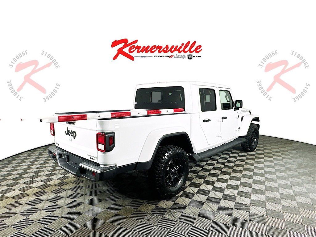 New 2025 Jeep Gladiator Sport image 7