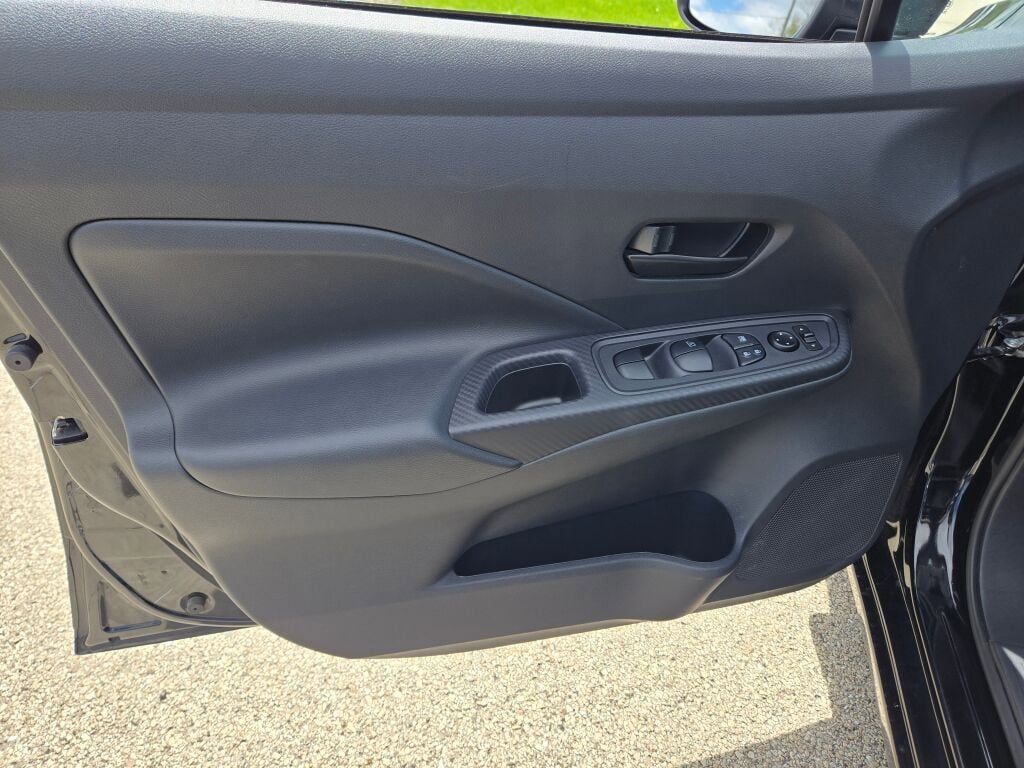 Used 2024 Nissan Versa S w/ Trunk Package FWD image 18