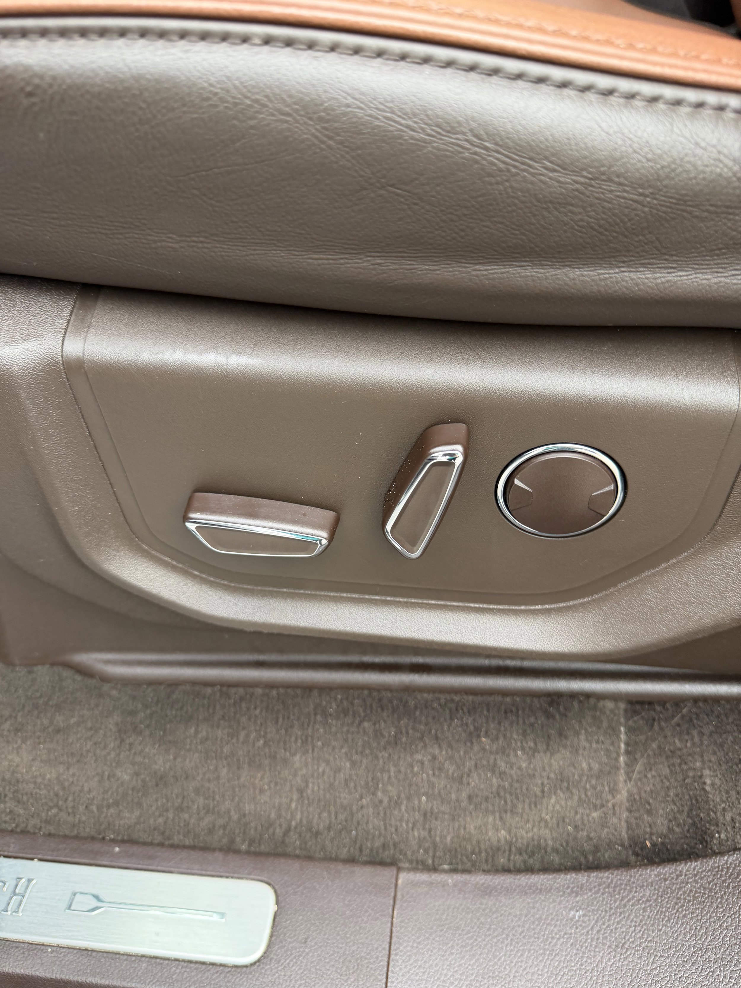 Used 2022 Ford Expedition King Ranch AWD/4WD image 18