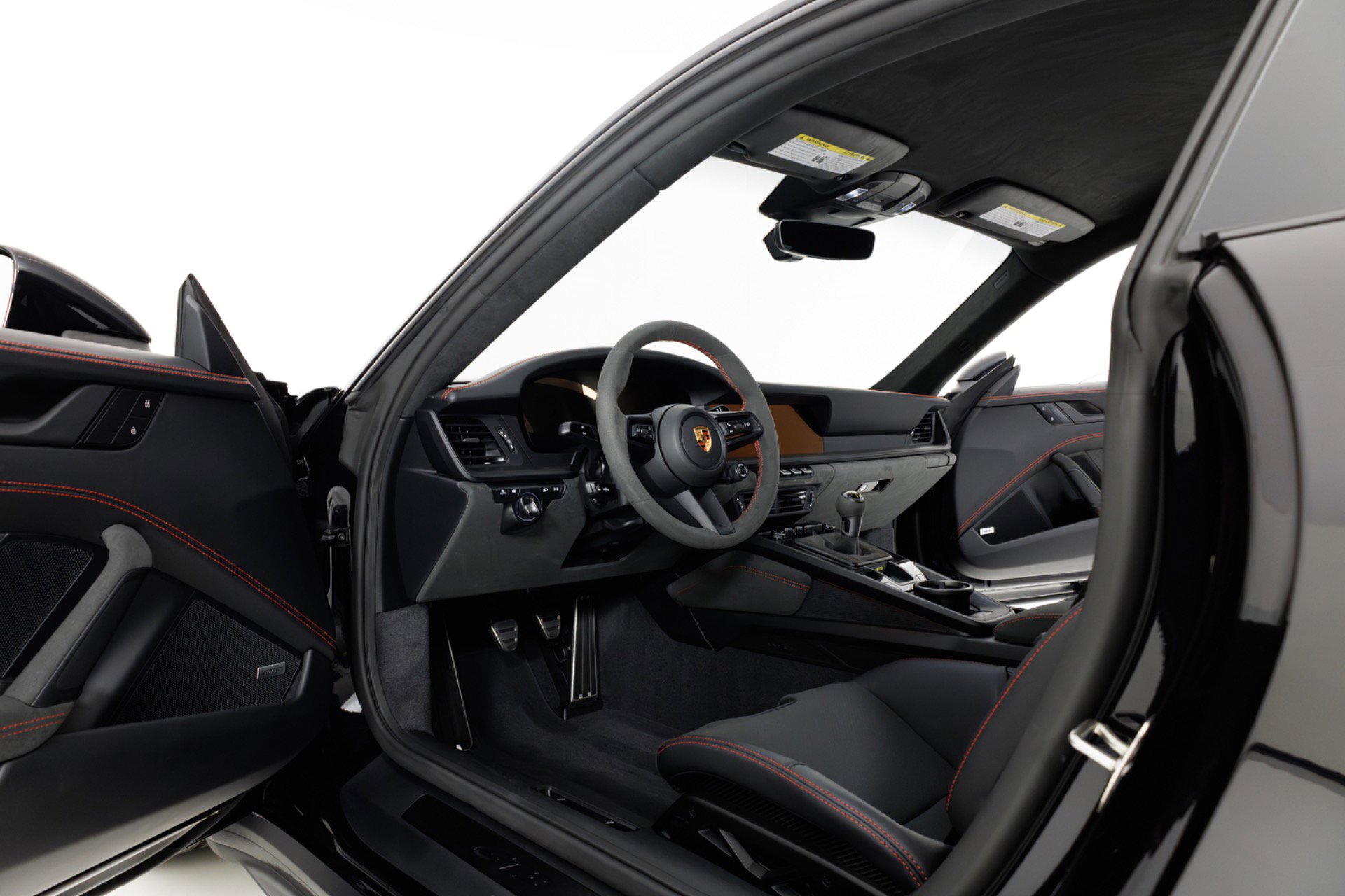 Used 2025 Porsche 911 GT3 RWD image 14