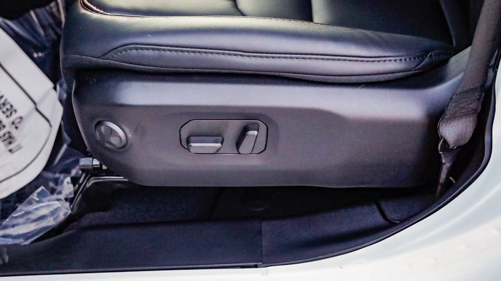 New 2026 Jeep Wrangler Unlimited Rubicon image 26