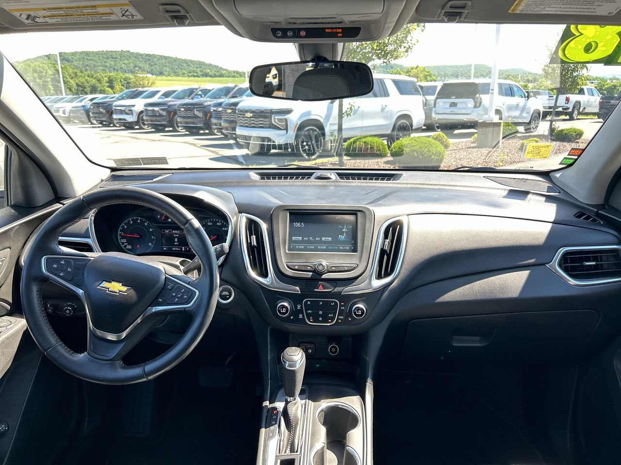 Used 2018 Chevrolet Equinox LT AWD/4WD image 17