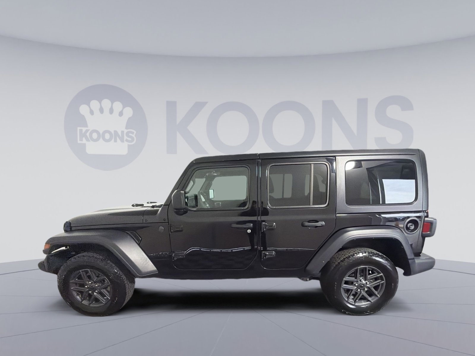 Used 2024 Jeep Wrangler Sport S image 2