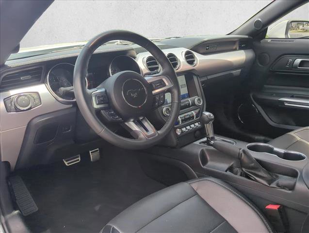 Used 2020 Ford Mustang GT Premium RWD image 9