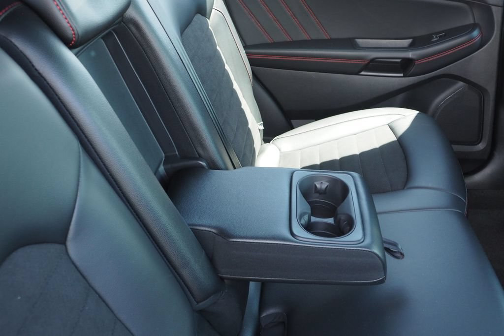 Used 2024 Ford Edge ST-Line AWD/4WD image 22