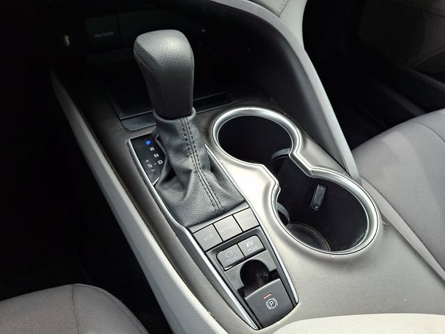 Certified 2022 Toyota Camry LE FWD image 14