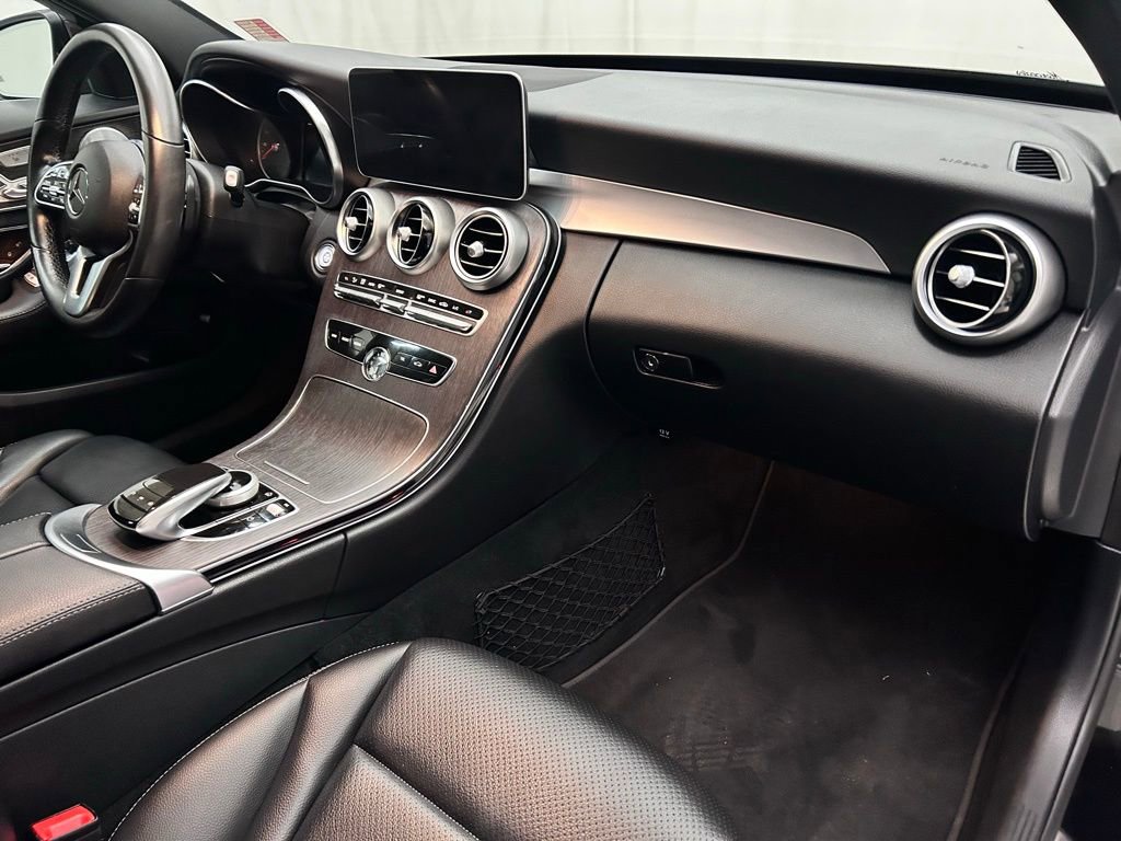 Used 2019 Mercedes-Benz C 300 4MATIC Sedan image 18