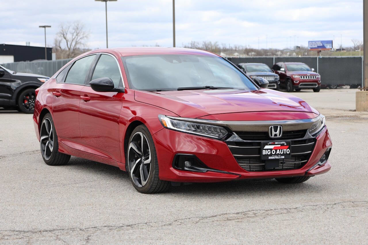 Used 2022 Honda Accord Sport image 4