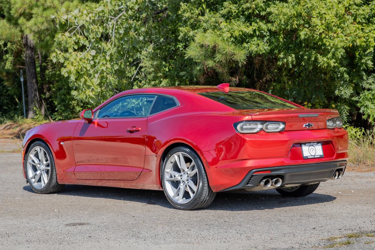 Used 2021 Chevrolet Camaro LT w/ RS Package RWD image 8