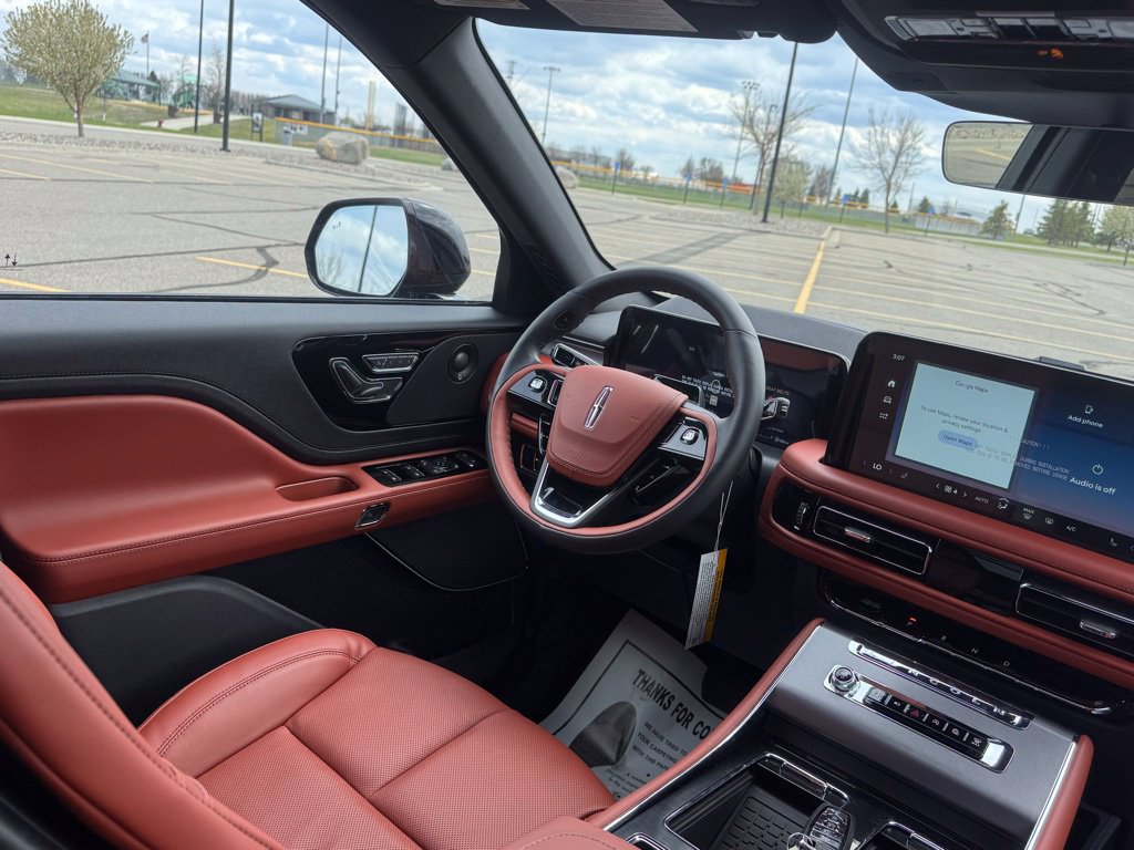 New 2026 Lincoln Aviator Reserve w/ Jet Appearance Package AWD/4WD image 14