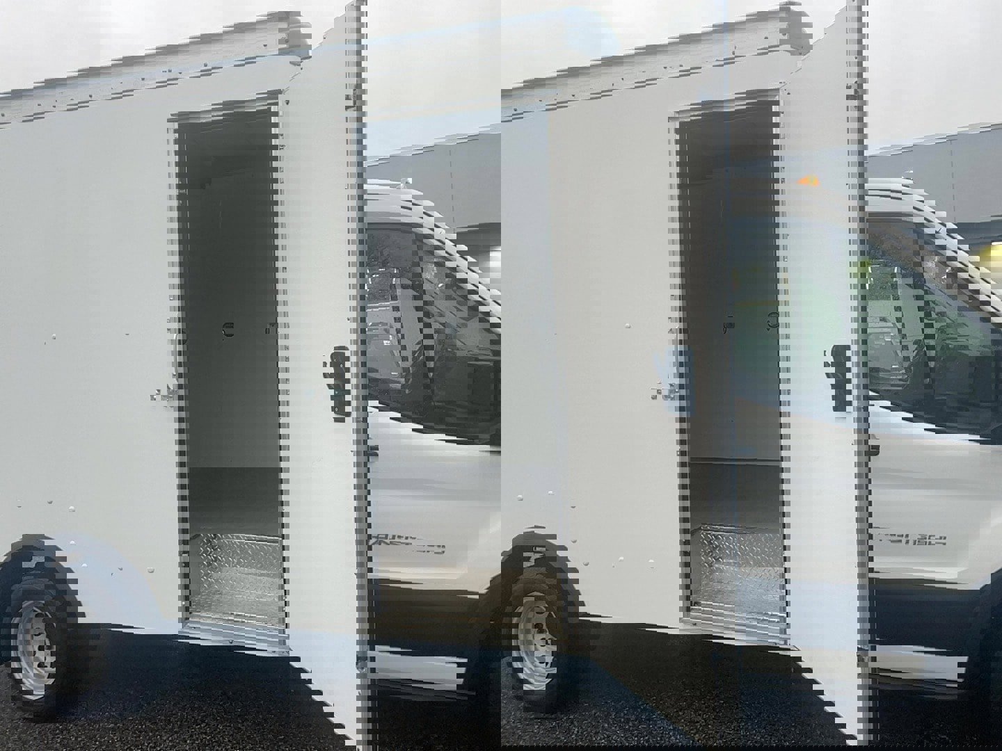 Used 2023 Ford Transit 350 DRW image 7