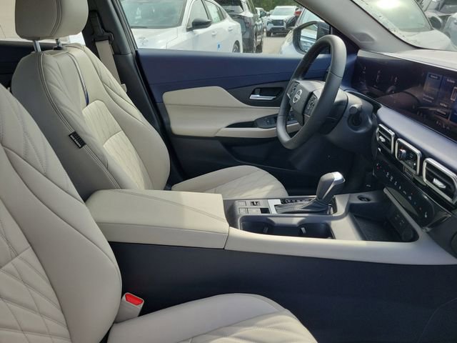 New 2026 Nissan Sentra SL w/ Floor Mat Package FWD image 31