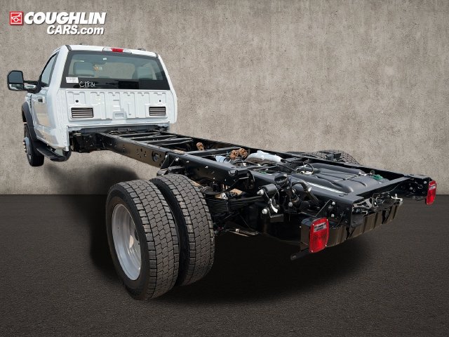 New 2026 Ford F550 2WD Regular Cab Super Duty image 5