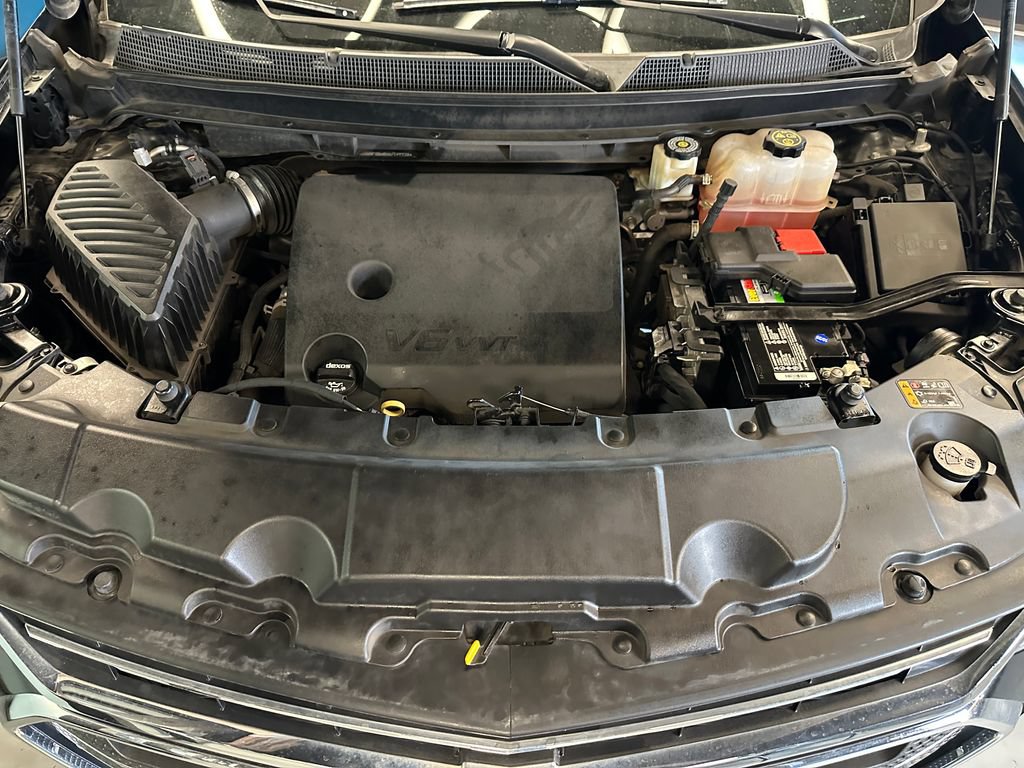 Used 2019 Chevrolet Traverse Premier AWD/4WD image 24
