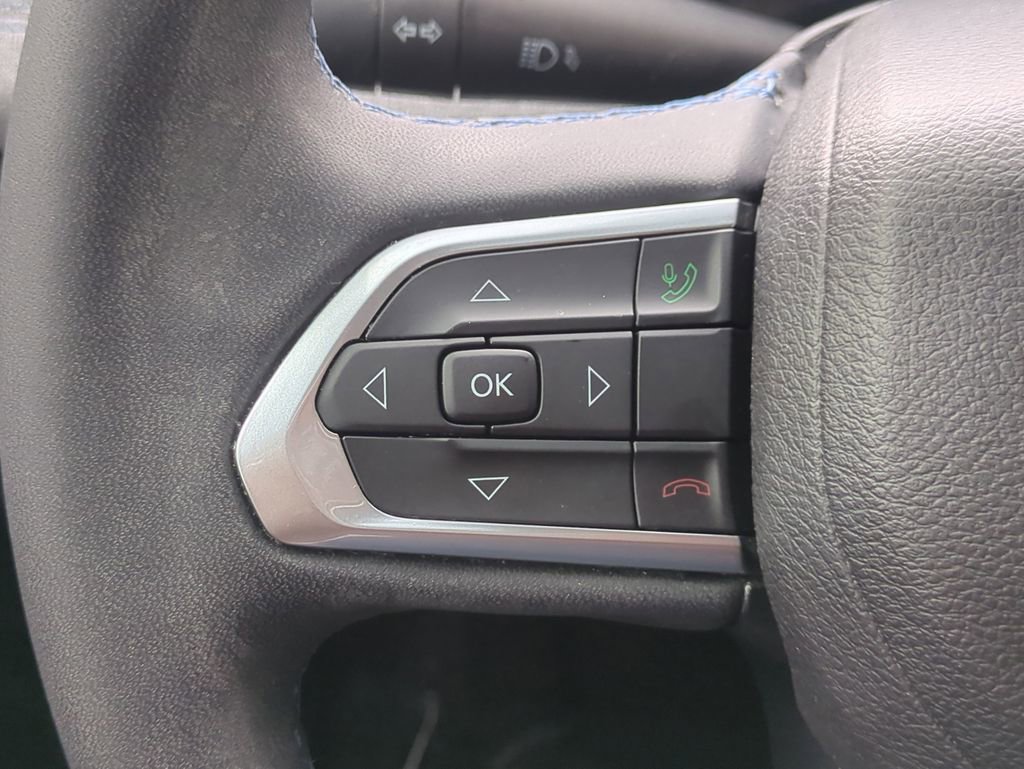 Certified 2022 Jeep Compass Latitude image 25