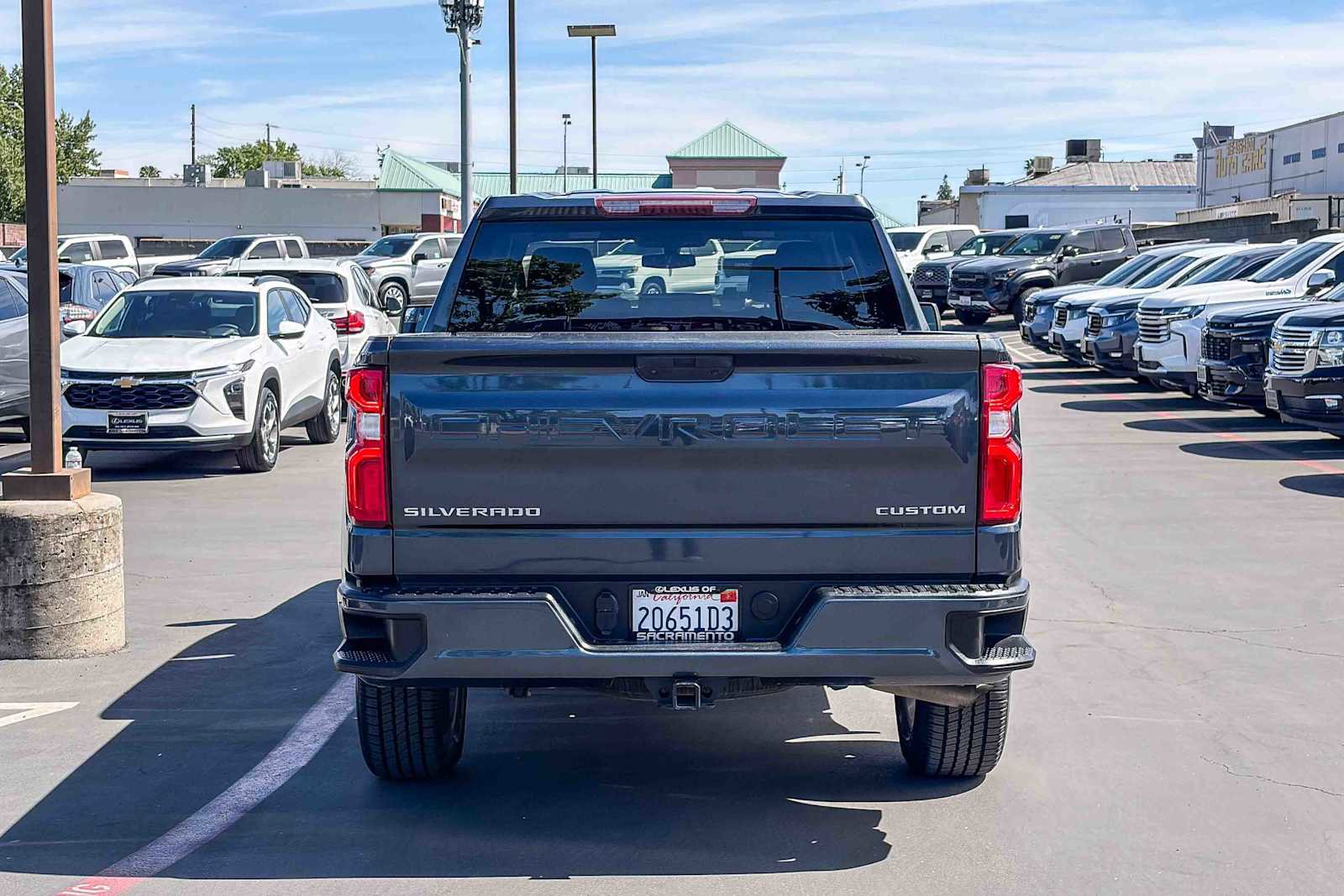 Used 2021 Chevrolet Silverado 1500 Custom image 3