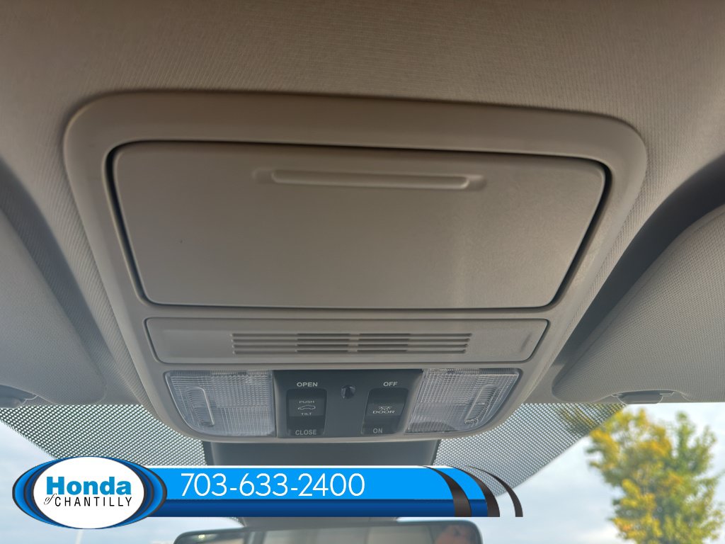 New 2026 Honda Odyssey Touring image 18