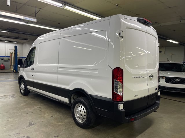 Certified 2023 Ford Transit 250 Medium Roof AWD image 4