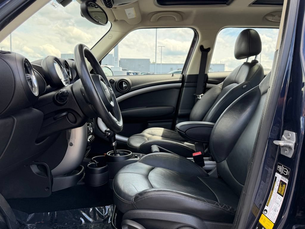 Used 2014 MINI Cooper Countryman FWD image 12