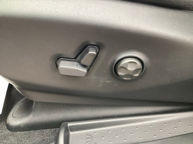 New 2026 Chrysler Pacifica Select image 24