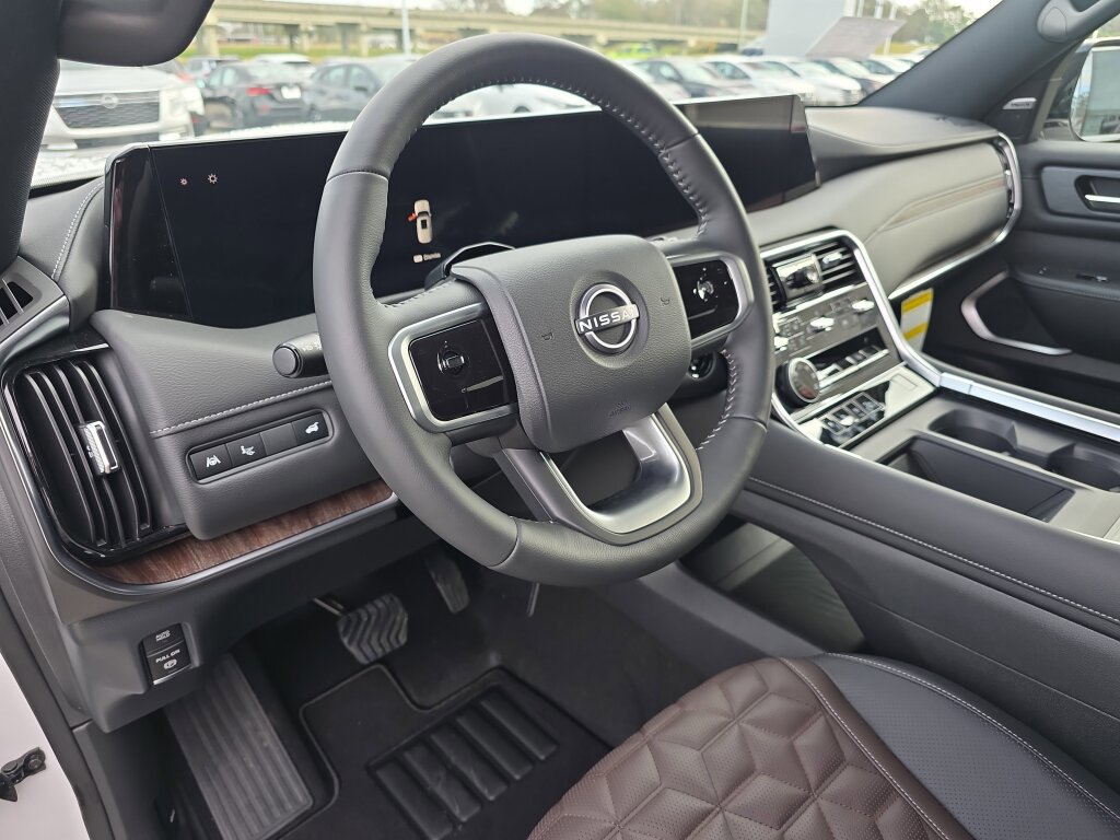 New 2026 Nissan Armada Platinum image 7