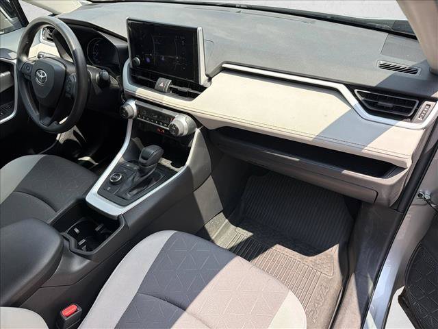 Used 2023 Toyota RAV4 XLE w/ Convenience Package AWD/4WD image 28