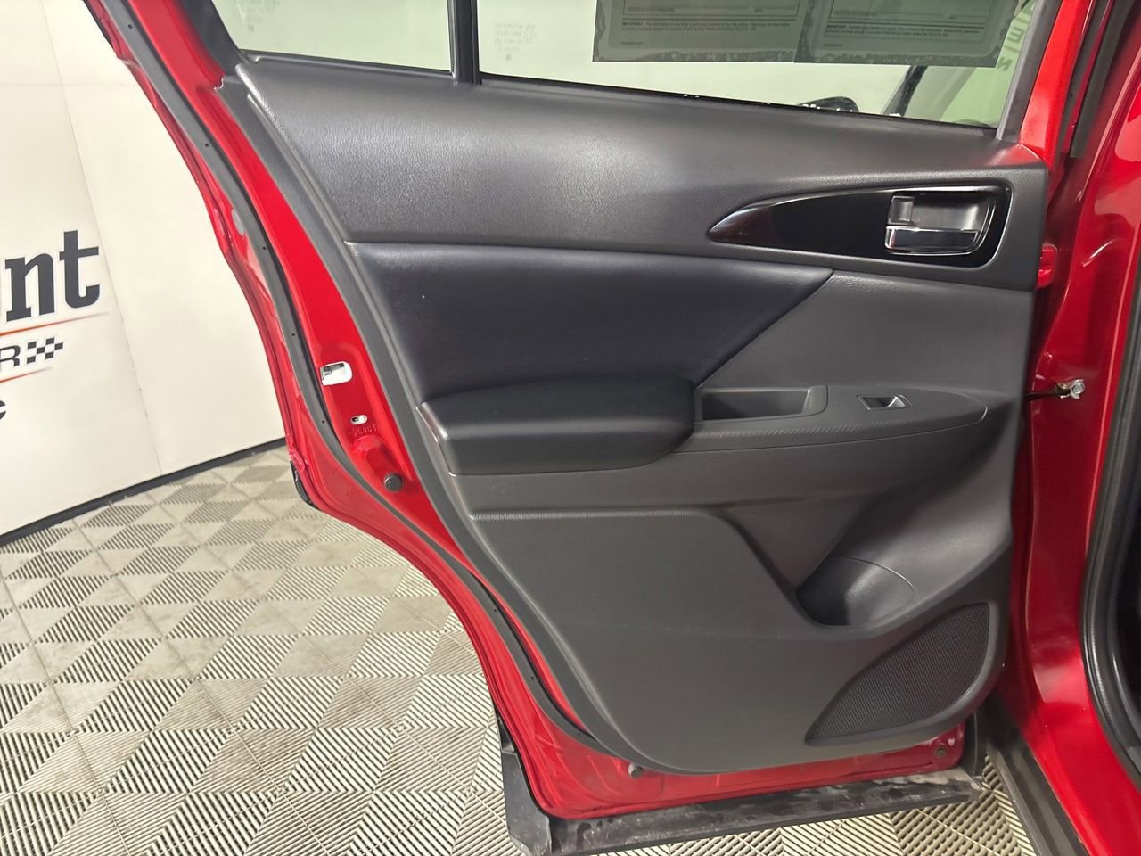 Used 2025 Mitsubishi Eclipse Cross SE AWD/4WD image 19