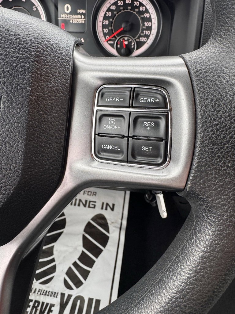 Used 2024 RAM 1500 Classic SLT image 28