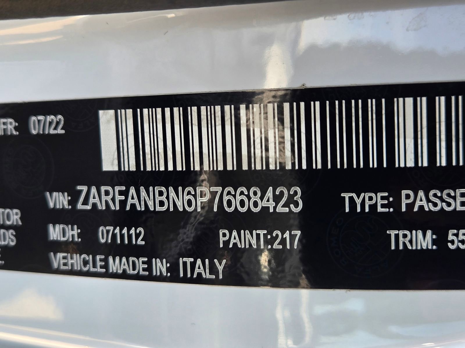 Used 2023 Alfa Romeo Giulia Veloce AWD/4WD image 14