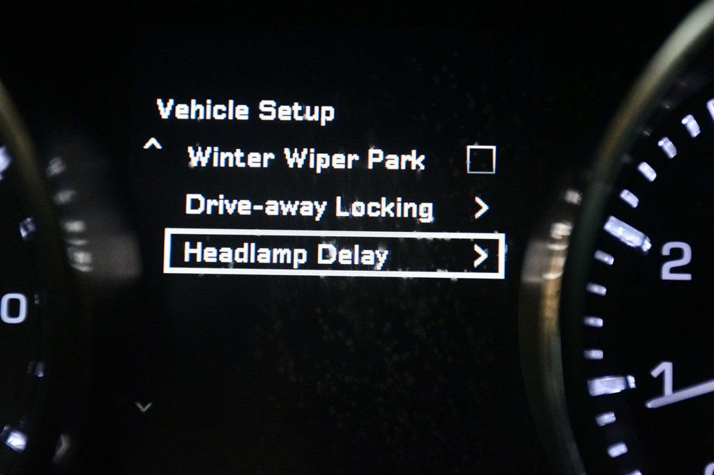 Used 2015 Land Rover Range Rover Evoque Pure Plus AWD/4WD image 51