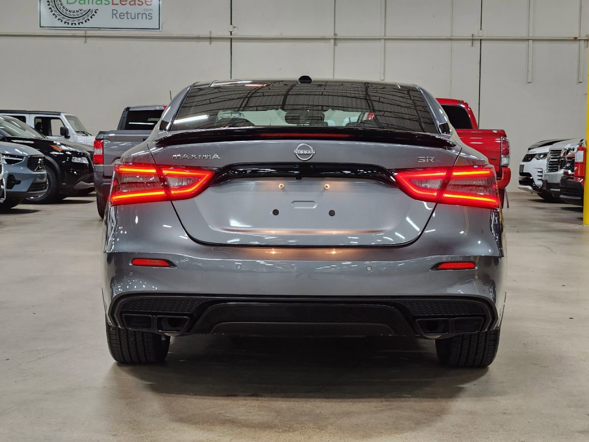 Used 2023 Nissan Maxima SR w/ Sport Mat Group image 10