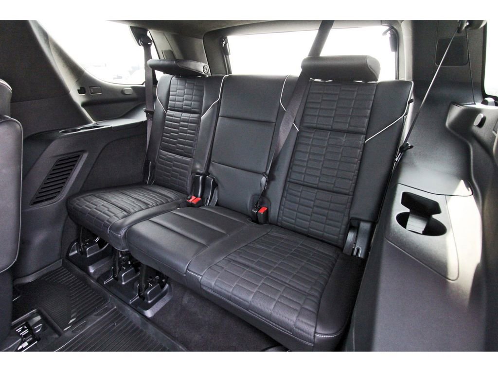 Certified 2025 Cadillac Escalade Sport Platinum w/ LPO, Floor Liner Package image 13