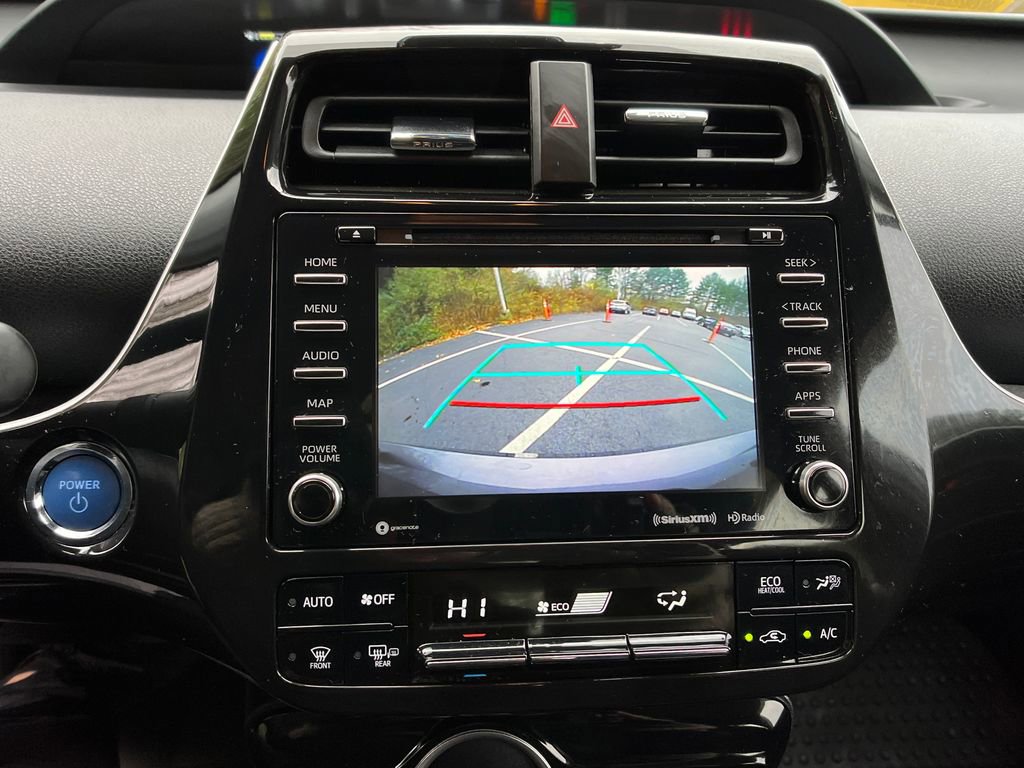 Used 2022 Toyota Prius Prime LE image 18